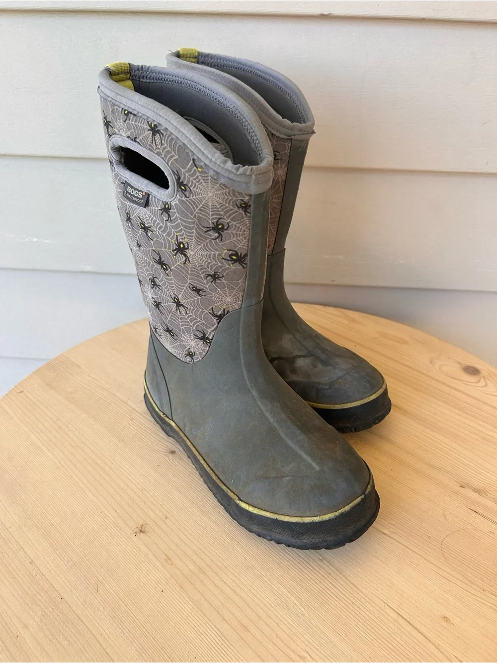 Bogs Gray & Yellow Spider Web Kids Rain Boots Halloween